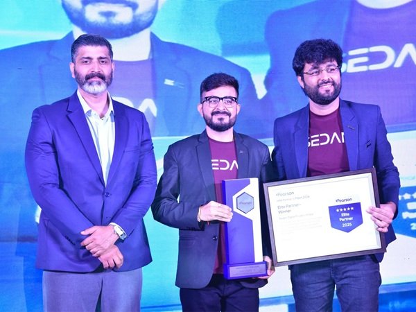 PTENOTE.COM Wins ‘Elite Partner’ Award from Pearson India for the Third Consecutive Year